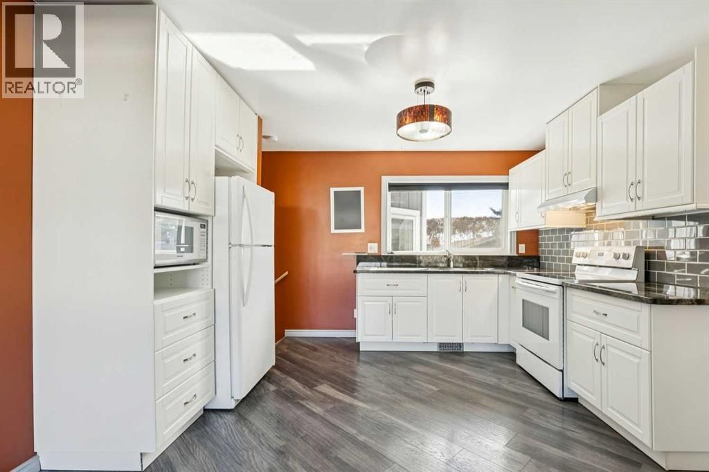 1130 34 STREET SOUTHEAST Image 10