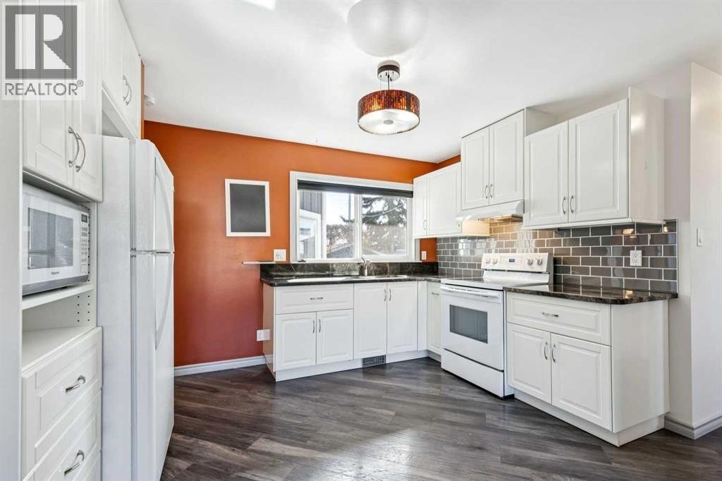 1130 34 STREET SOUTHEAST Image 11