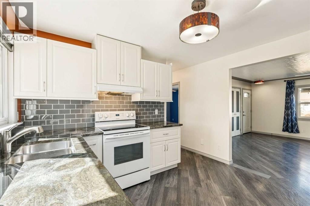 1130 34 STREET SOUTHEAST Image 13