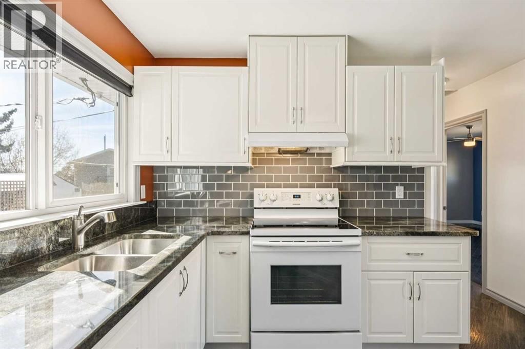 1130 34 STREET SOUTHEAST Image 14