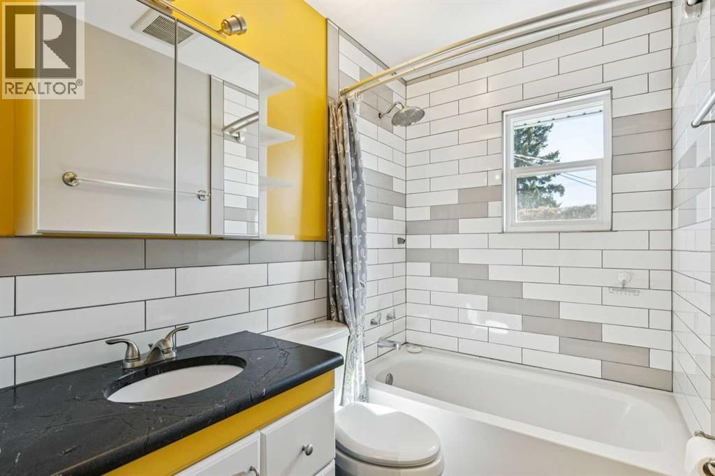 1130 34 STREET SOUTHEAST Image 19