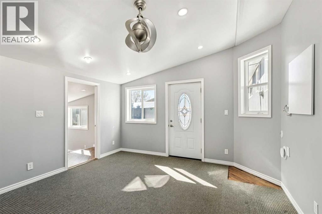 1130 34 STREET SOUTHEAST Image 20