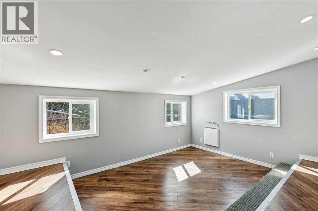 1130 34 STREET SOUTHEAST Image 24