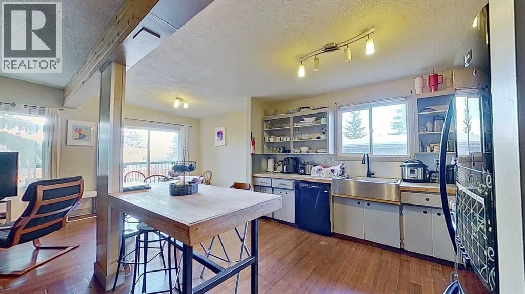 11723 Canfield Road property photo