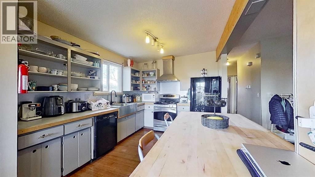 11723 Canfield Road property photo