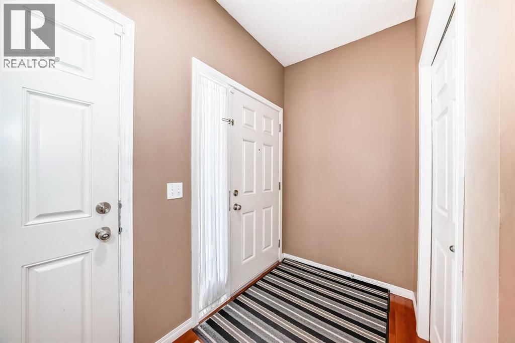 148 Saddlecrest Gardens property photo