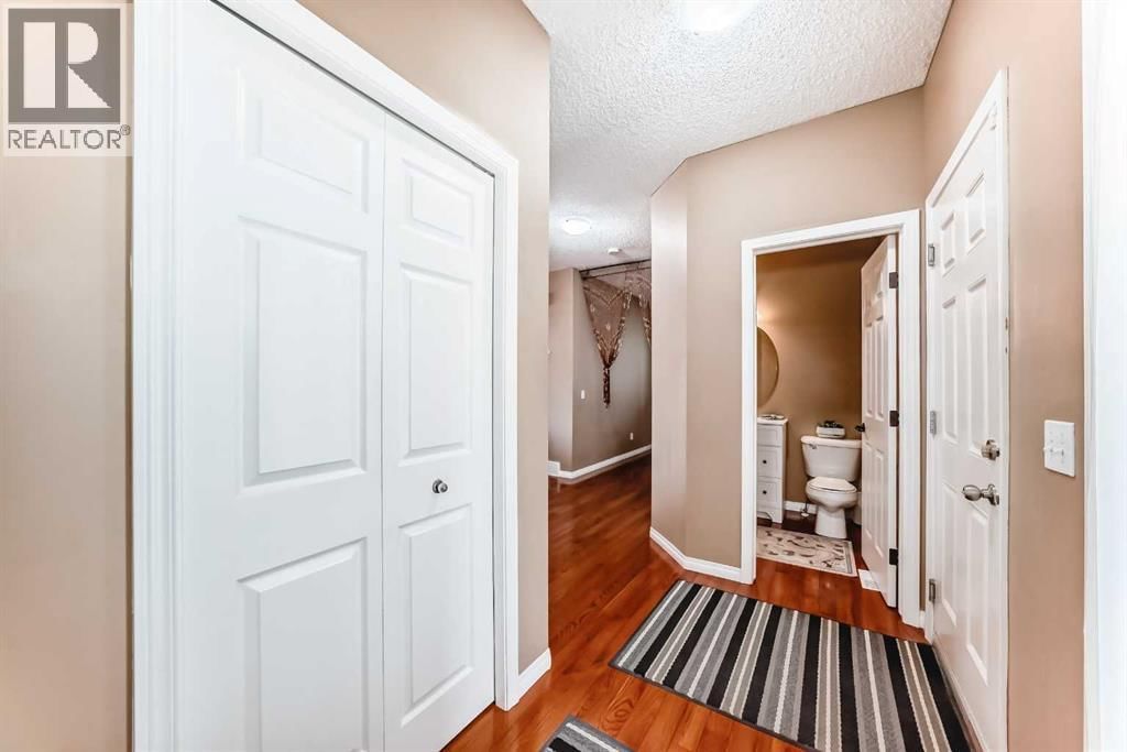 148 Saddlecrest Gardens property photo