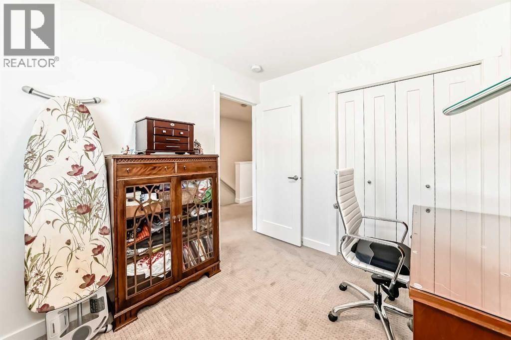 52 WALDEN LANE SOUTHEAST Image 23