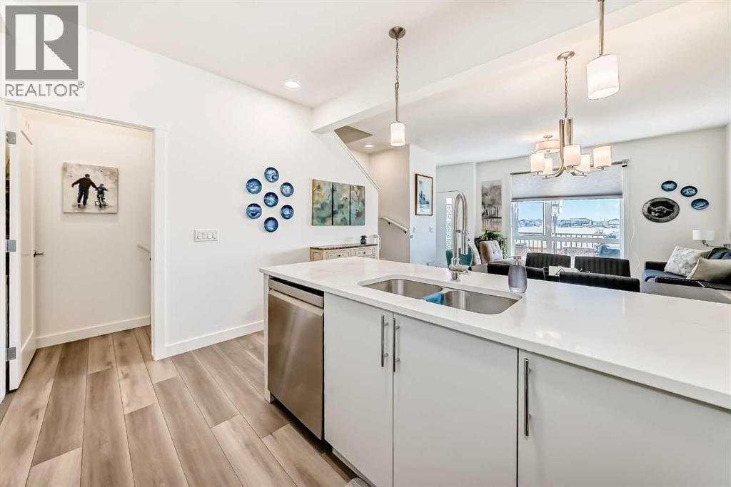 52 WALDEN LANE SOUTHEAST Image 7