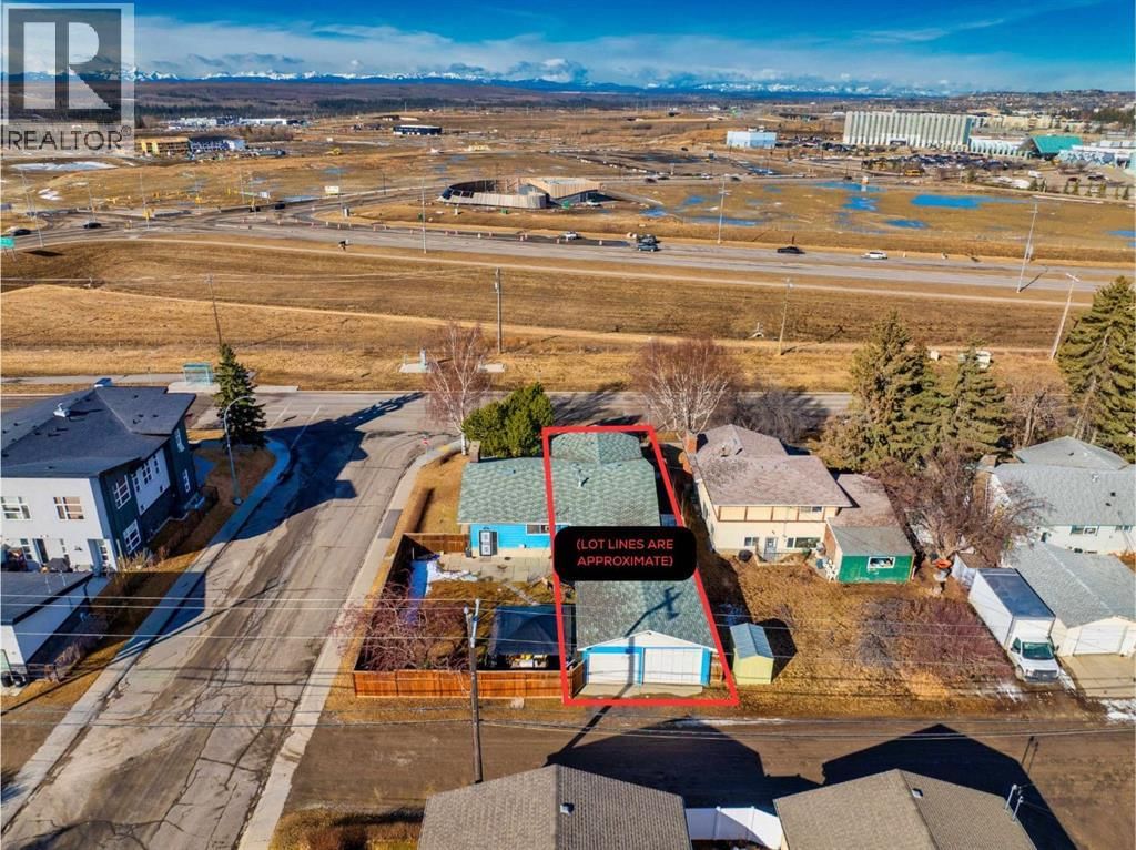 5424 37 STREET SOUTHWEST Image 2