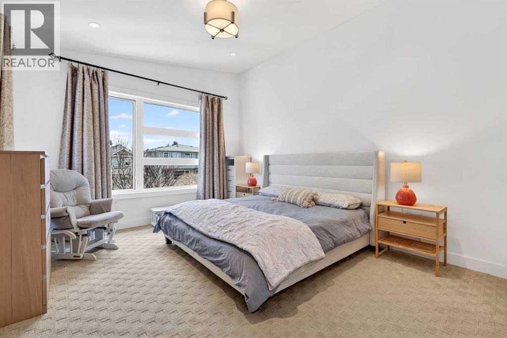 2005 32 STREET SOUTHWEST Image 13