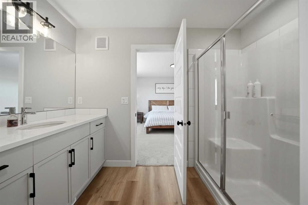 56 TRINITY STREET Image 14