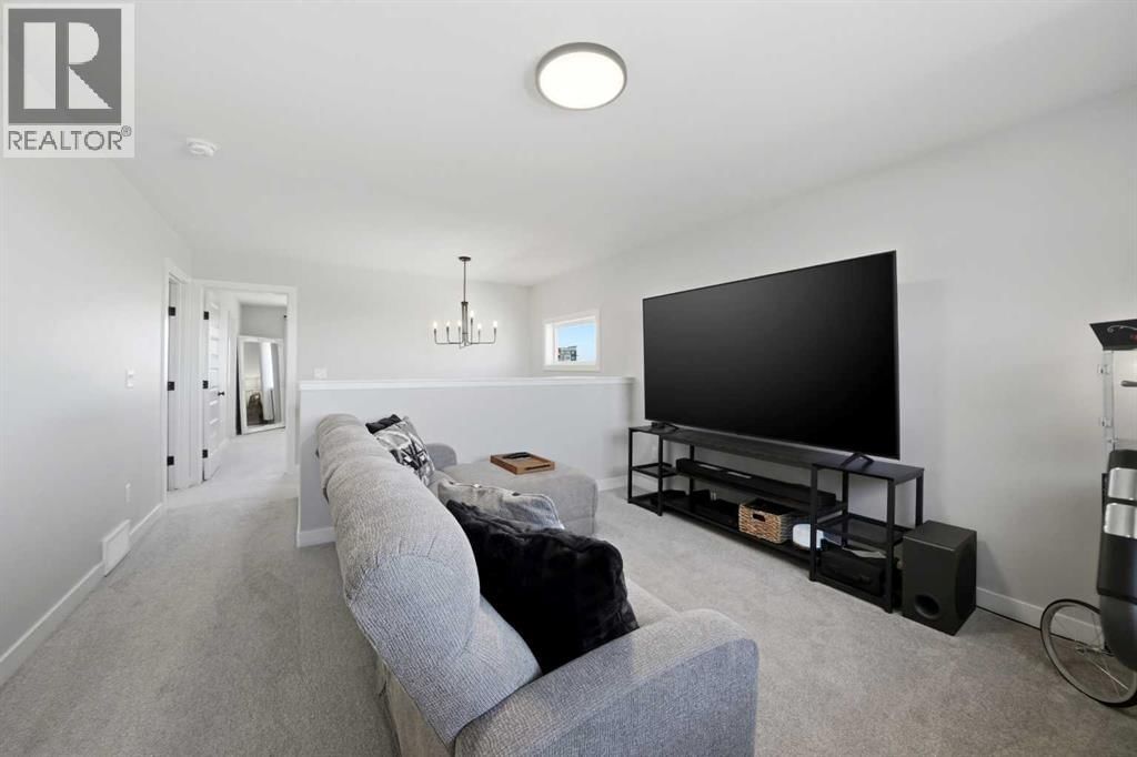 56 TRINITY STREET Image 17