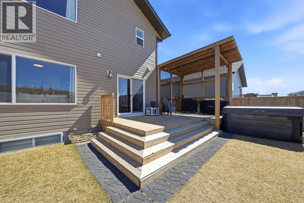 56 TRINITY STREET Image 27