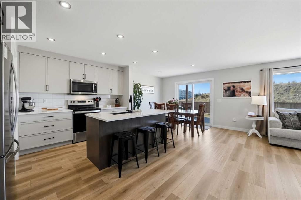 56 TRINITY STREET Image 4