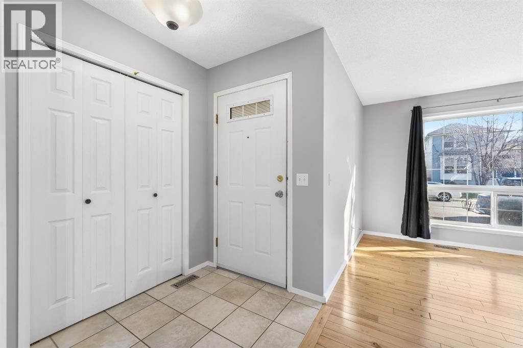 45 COUNTRY HILLS CRESCENT NORTHWEST Image 4