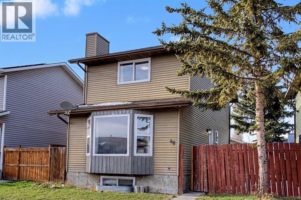 48 WHITWORTH WAY NORTHEAST Image 2