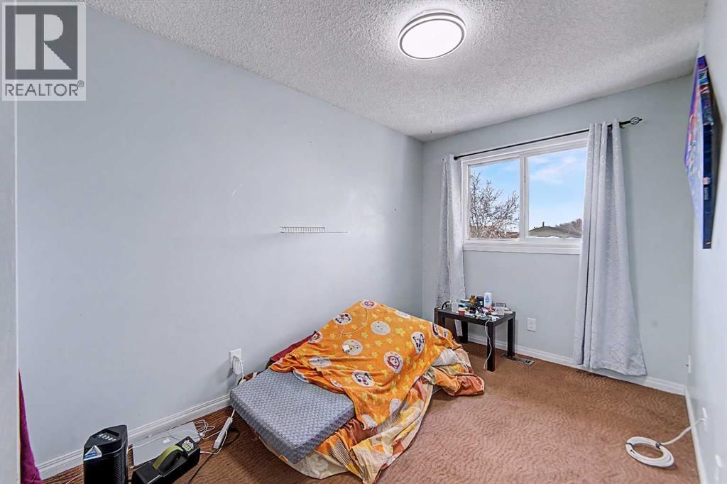 48 WHITWORTH WAY NORTHEAST Image 25