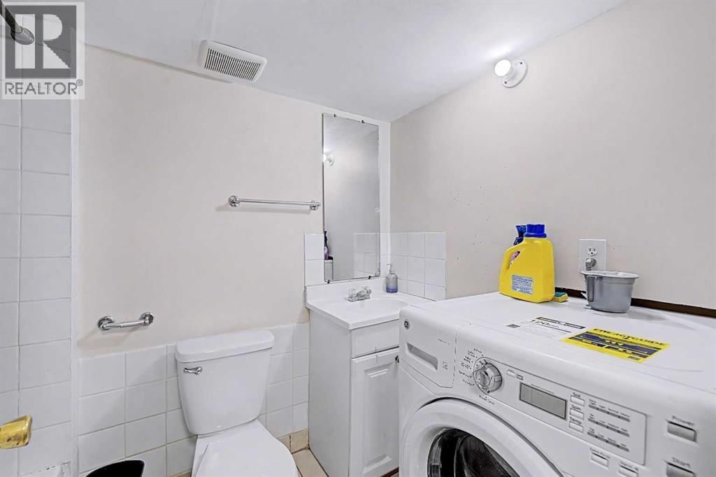 48 WHITWORTH WAY NORTHEAST Image 27