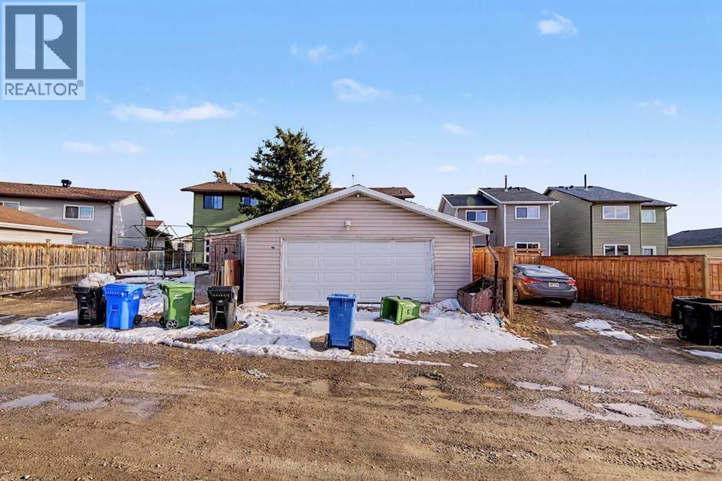 48 WHITWORTH WAY NORTHEAST Image 37