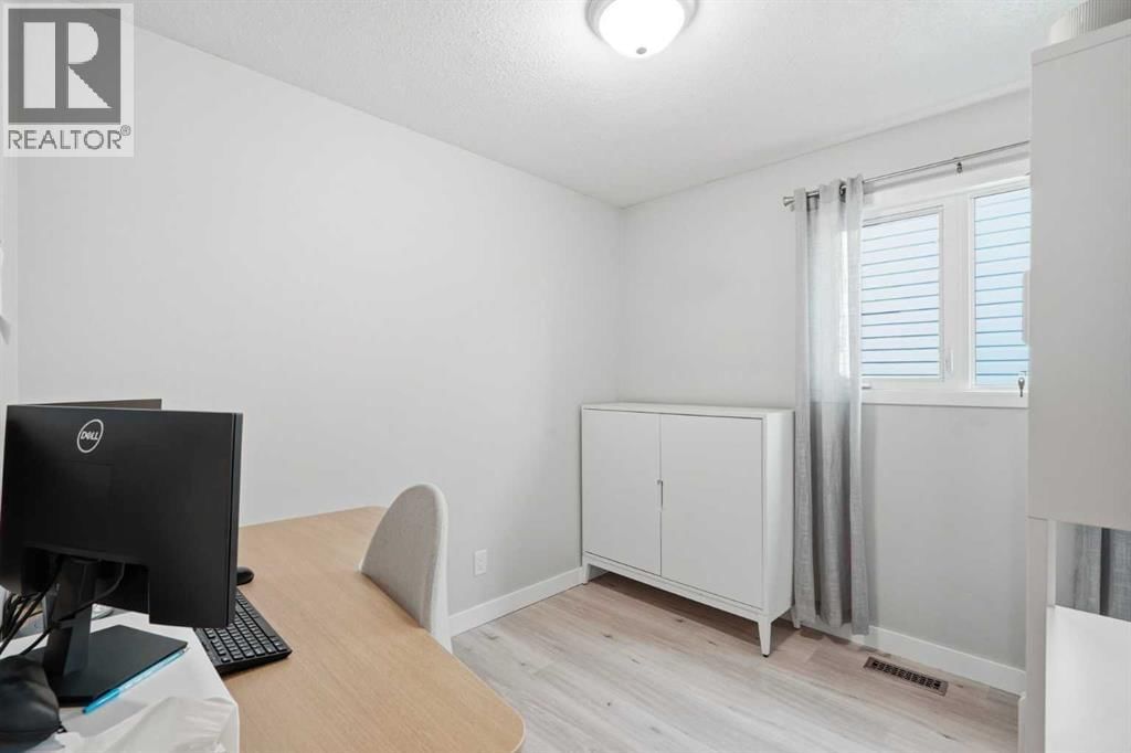 20 DOVELY WAY SOUTHEAST Image 11