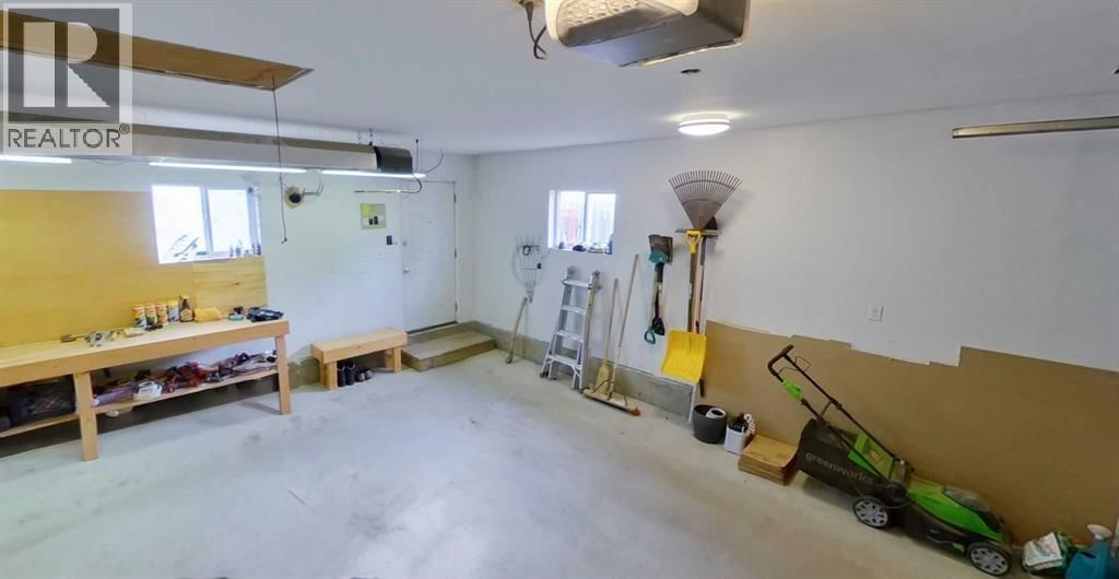 20 DOVELY WAY SOUTHEAST Image 22