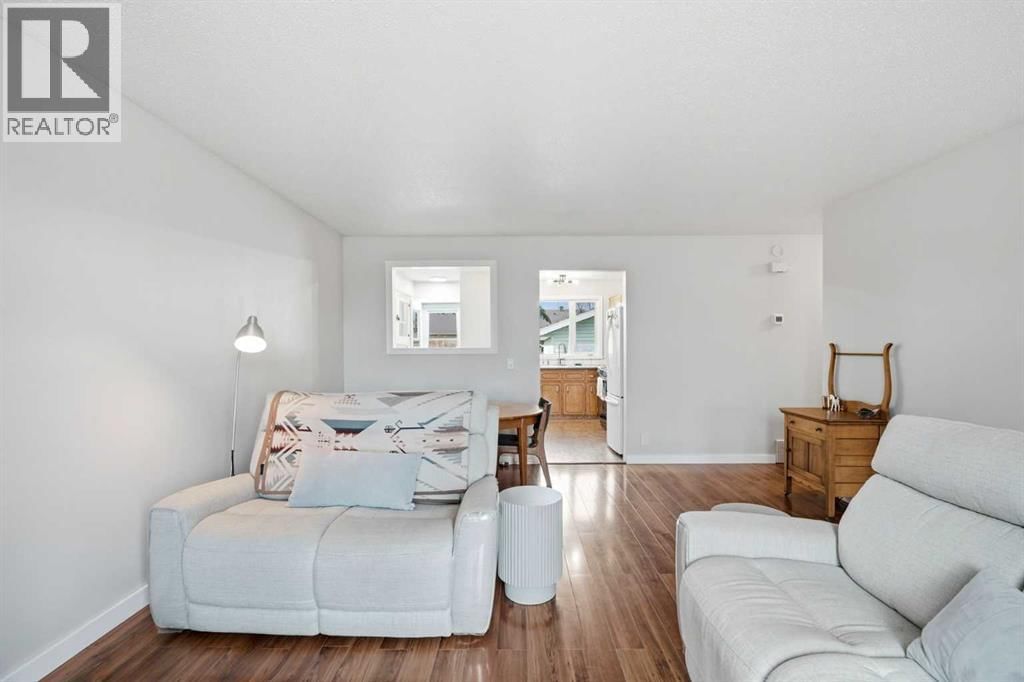 20 DOVELY WAY SOUTHEAST Image 4