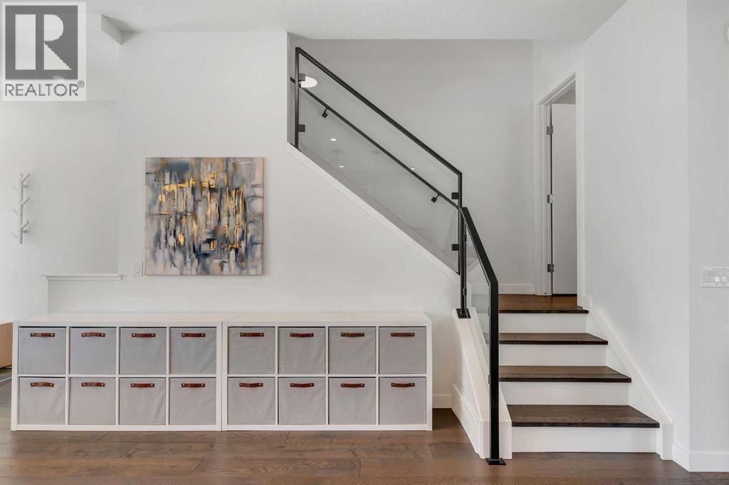 947 31 AVENUE NORTHWEST Image 16