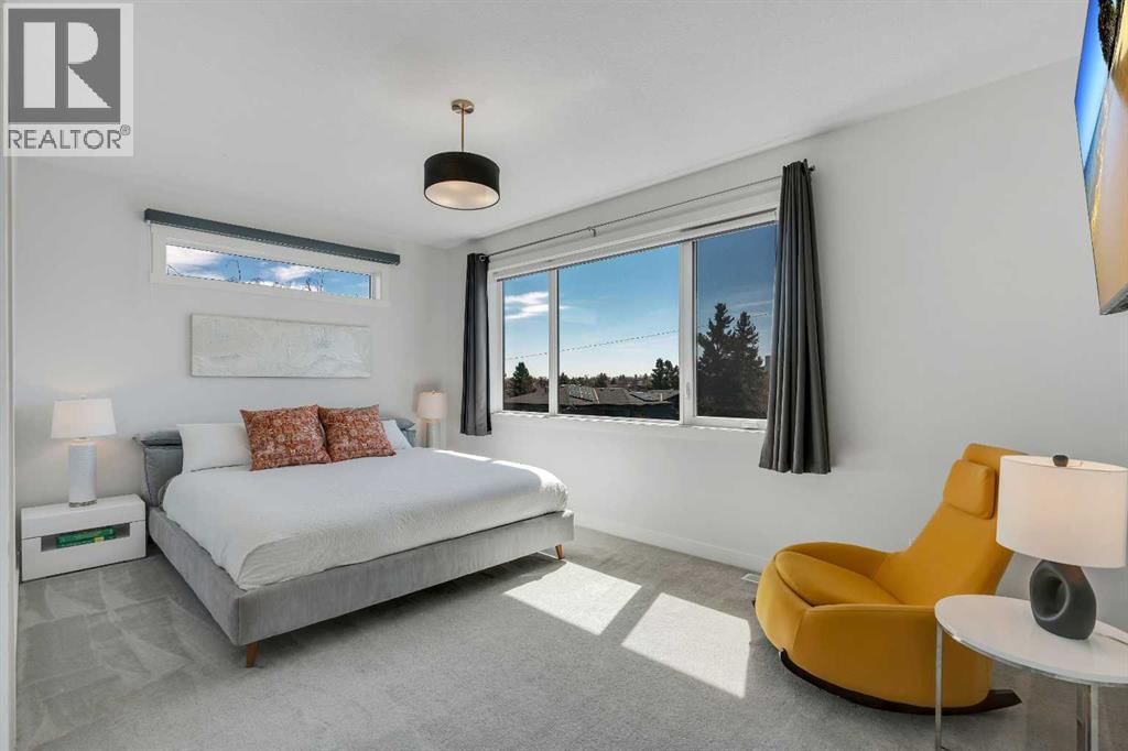 947 31 AVENUE NORTHWEST Image 19