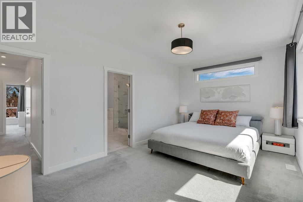 947 31 AVENUE NORTHWEST Image 20