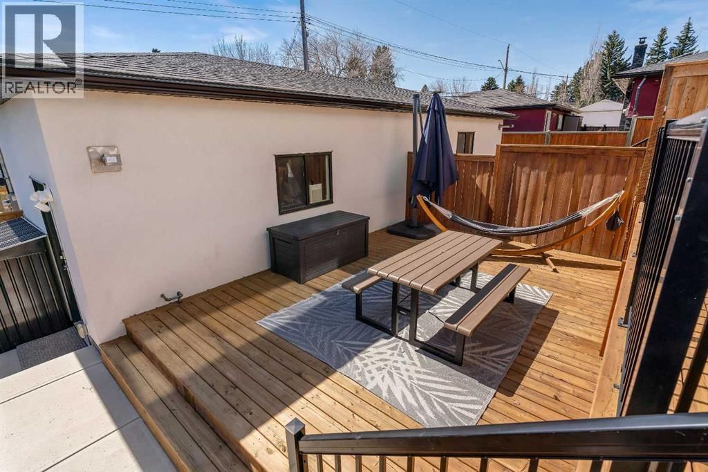 947 31 AVENUE NORTHWEST Image 42