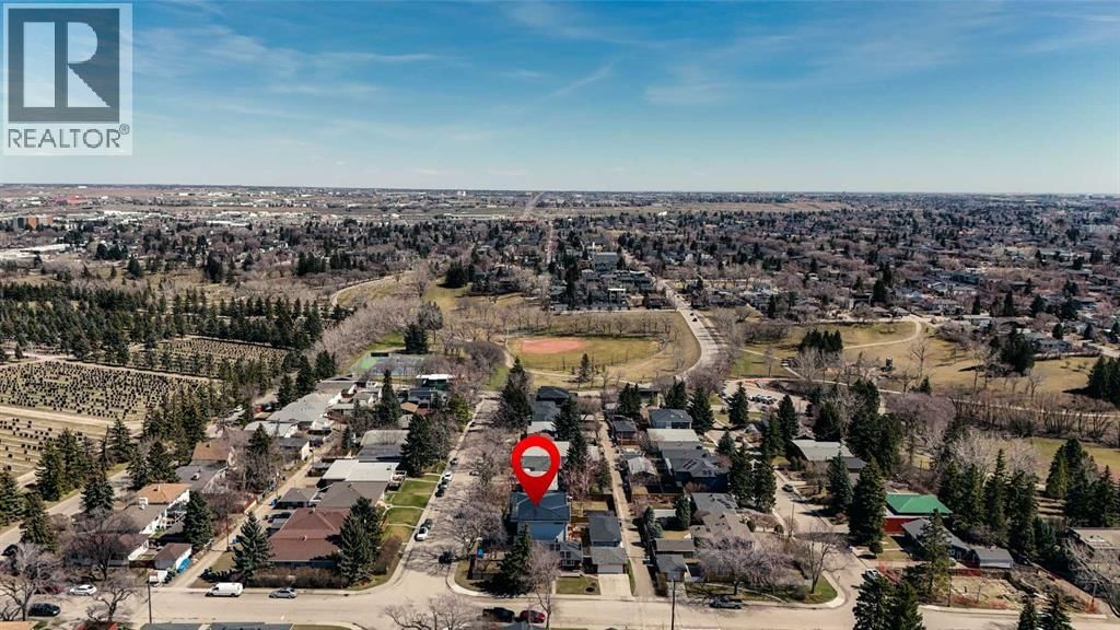 947 31 AVENUE NORTHWEST Image 44