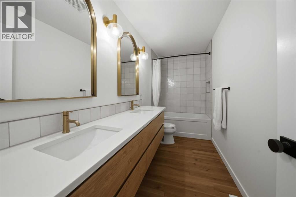 12 STIRLING CLOSE Image 20