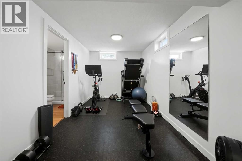 12 STIRLING CLOSE Image 28