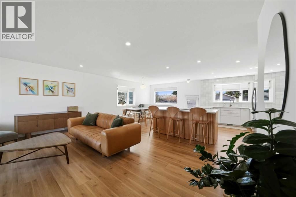 12 STIRLING CLOSE Image 7