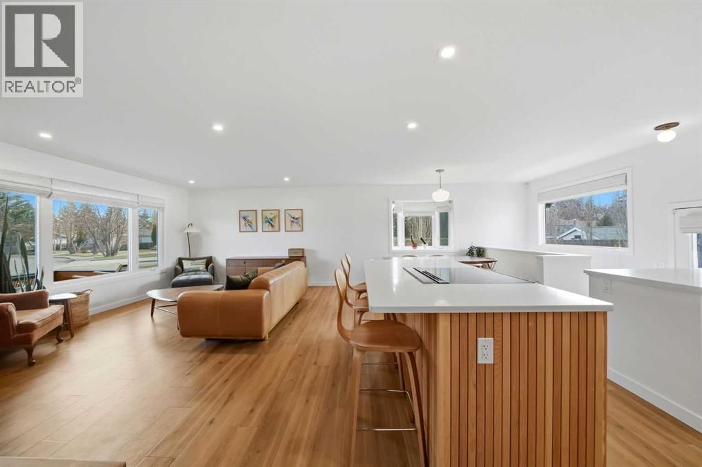 12 STIRLING CLOSE Image 8