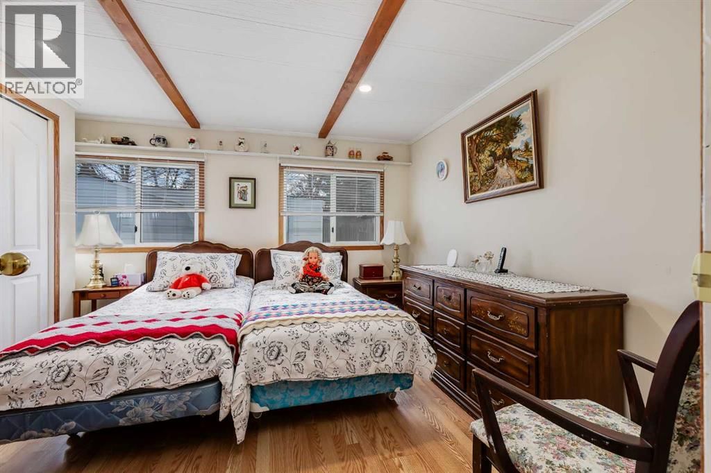 240 BIG HILL CIRCLE SOUTHEAST Image 18