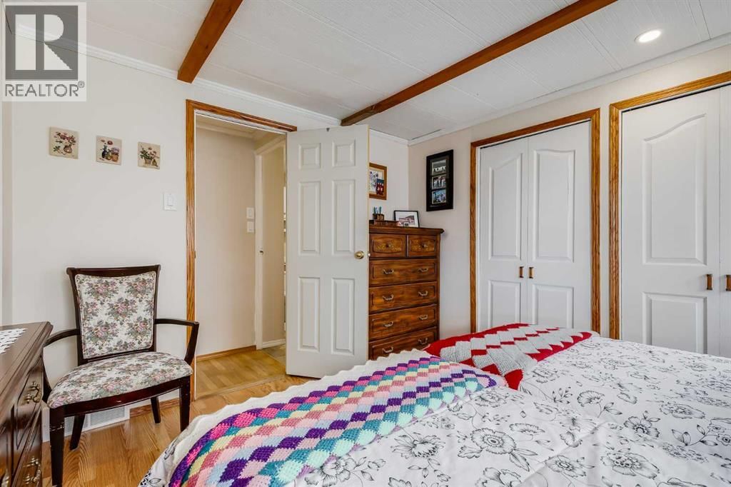 240 BIG HILL CIRCLE SOUTHEAST Image 19