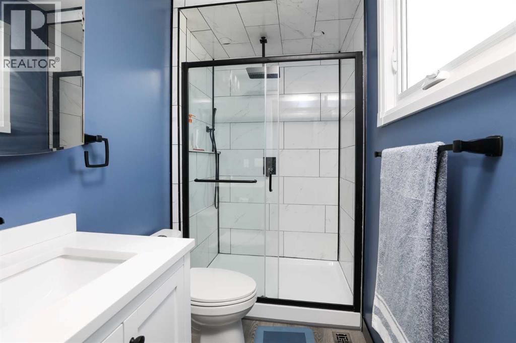 97 LAVAL COURT WEST Image 19