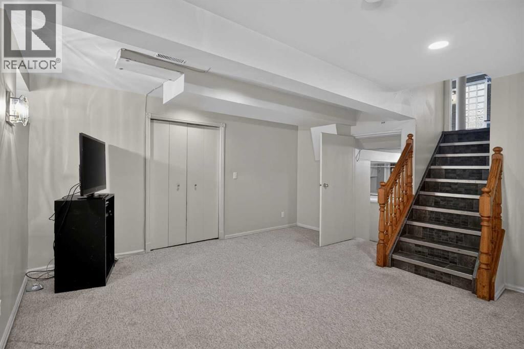 67 WOODSTOCK ROAD SOUTHWEST Image 28