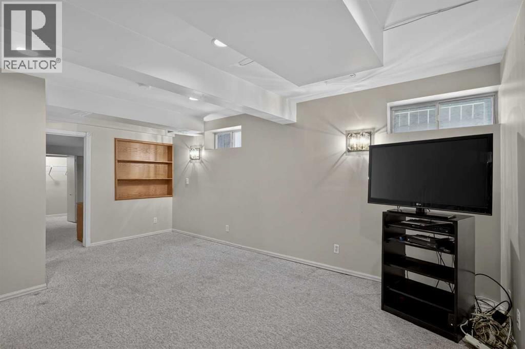 67 WOODSTOCK ROAD SOUTHWEST Image 29