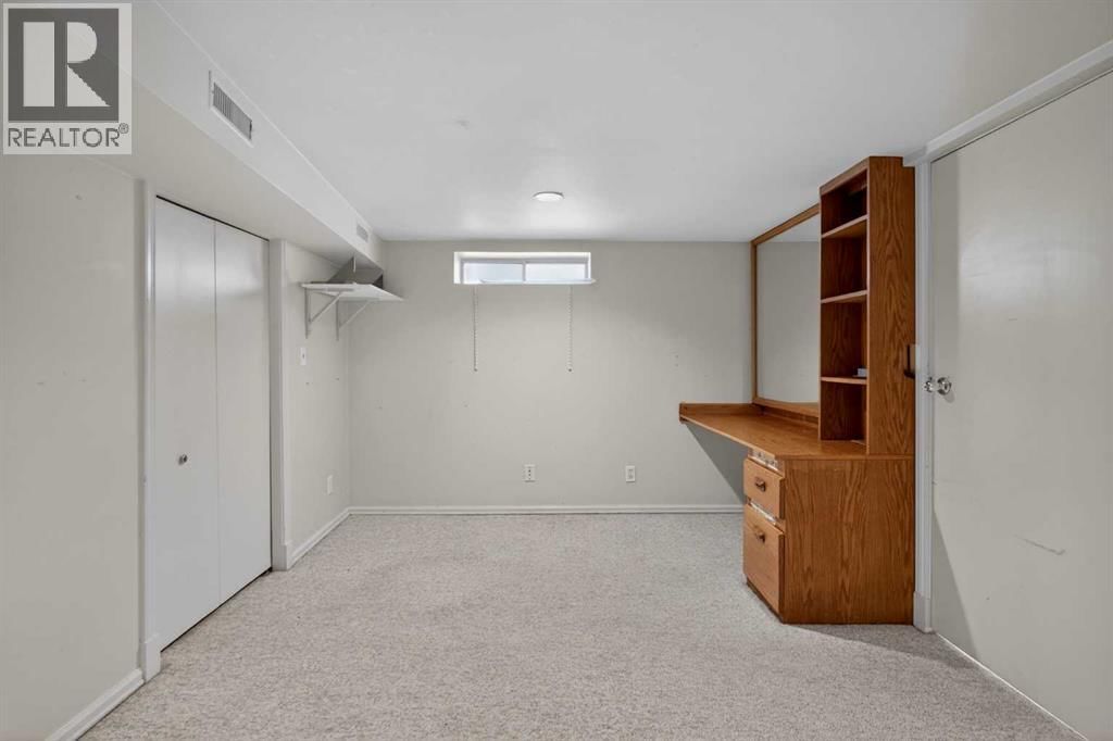 67 WOODSTOCK ROAD SOUTHWEST Image 30