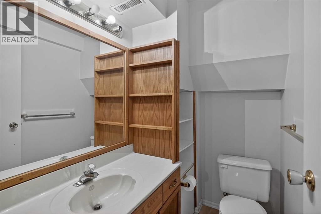 67 WOODSTOCK ROAD SOUTHWEST Image 32