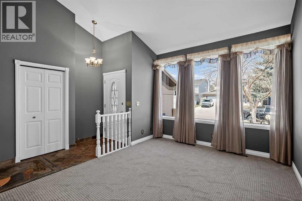 67 WOODSTOCK ROAD SOUTHWEST Image 4