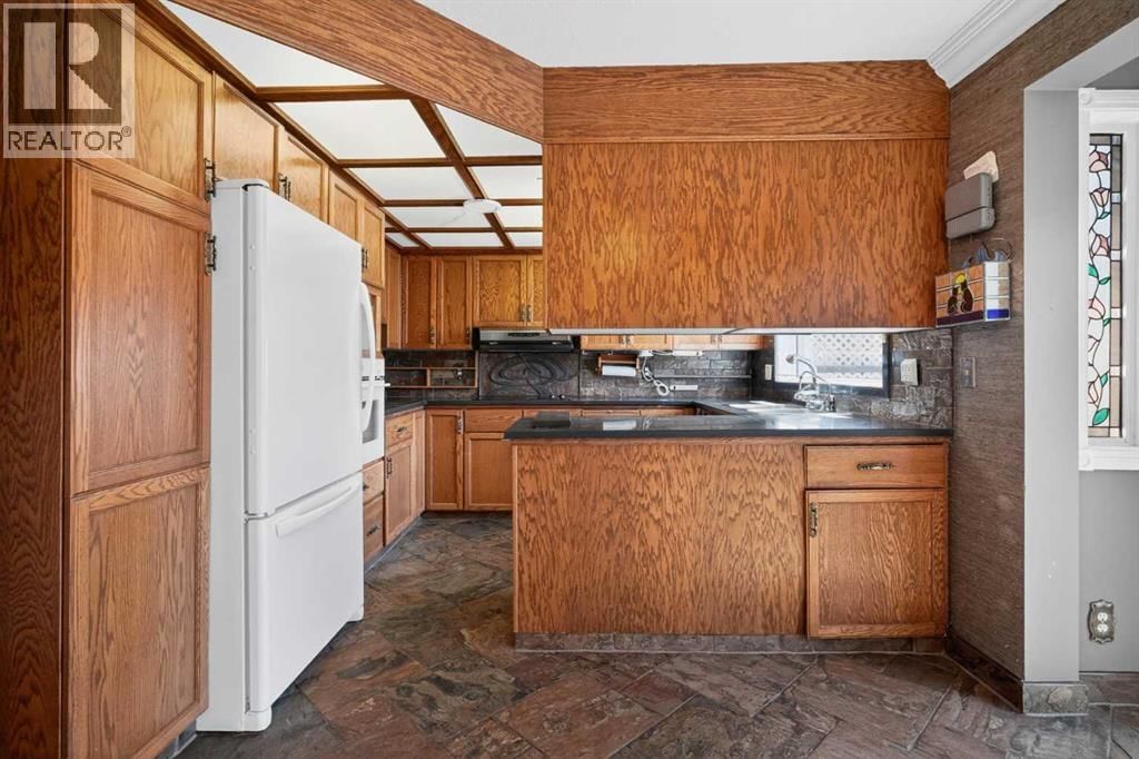 67 WOODSTOCK ROAD SOUTHWEST Image 9