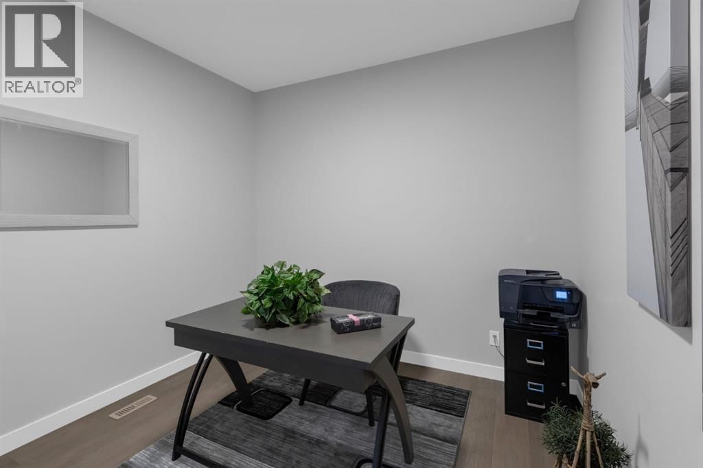 160 PRECEDENCE HILL Image 5