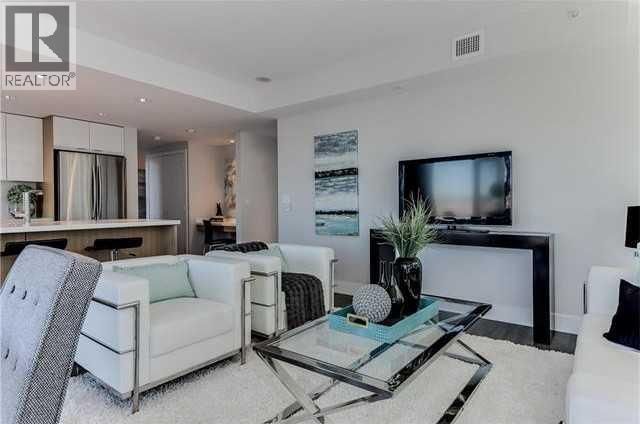 560 6 Avenue property photo