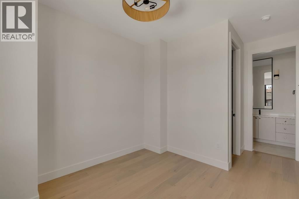 512 29 AVENUE NORTHWEST Image 40