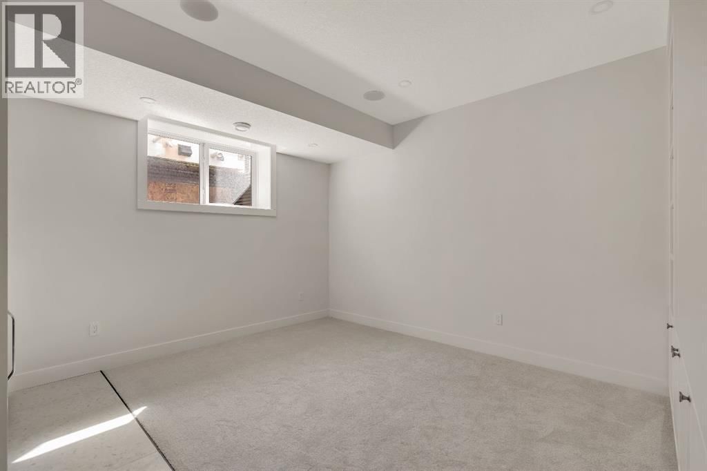 512 29 AVENUE NORTHWEST Image 45