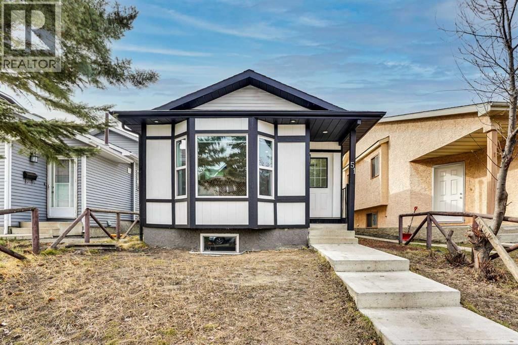 51 Taraglen Road property photo